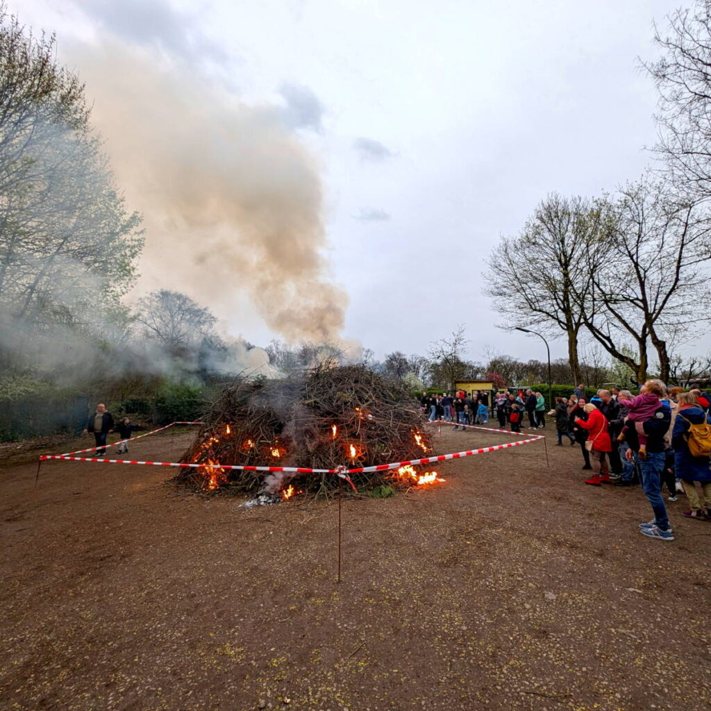 Osterfeuer 2024 - Bild 1